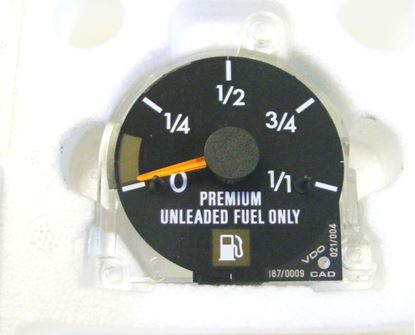 Picture of instruments, fuel gauge, 1405420114