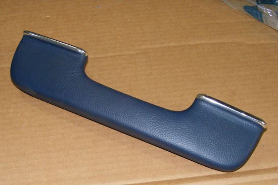Picture of armrest 12139701101